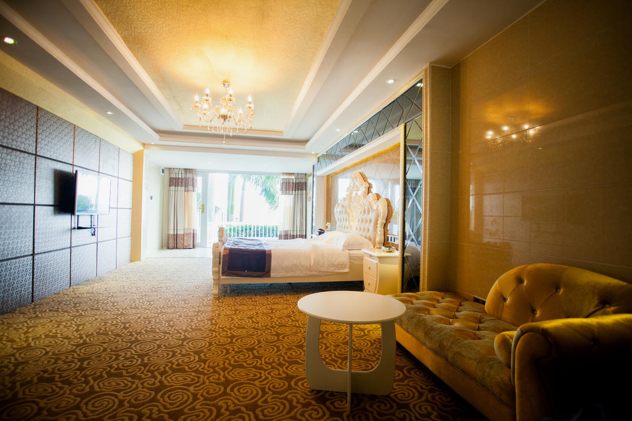 Warmness Club Hotel Xiamen Room photo