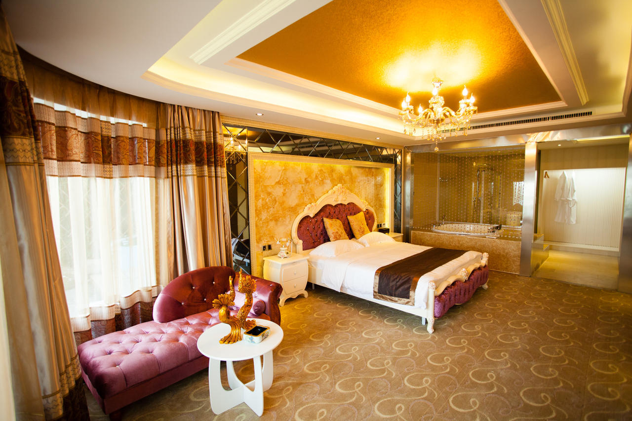 Warmness Club Hotel Xiamen Room photo